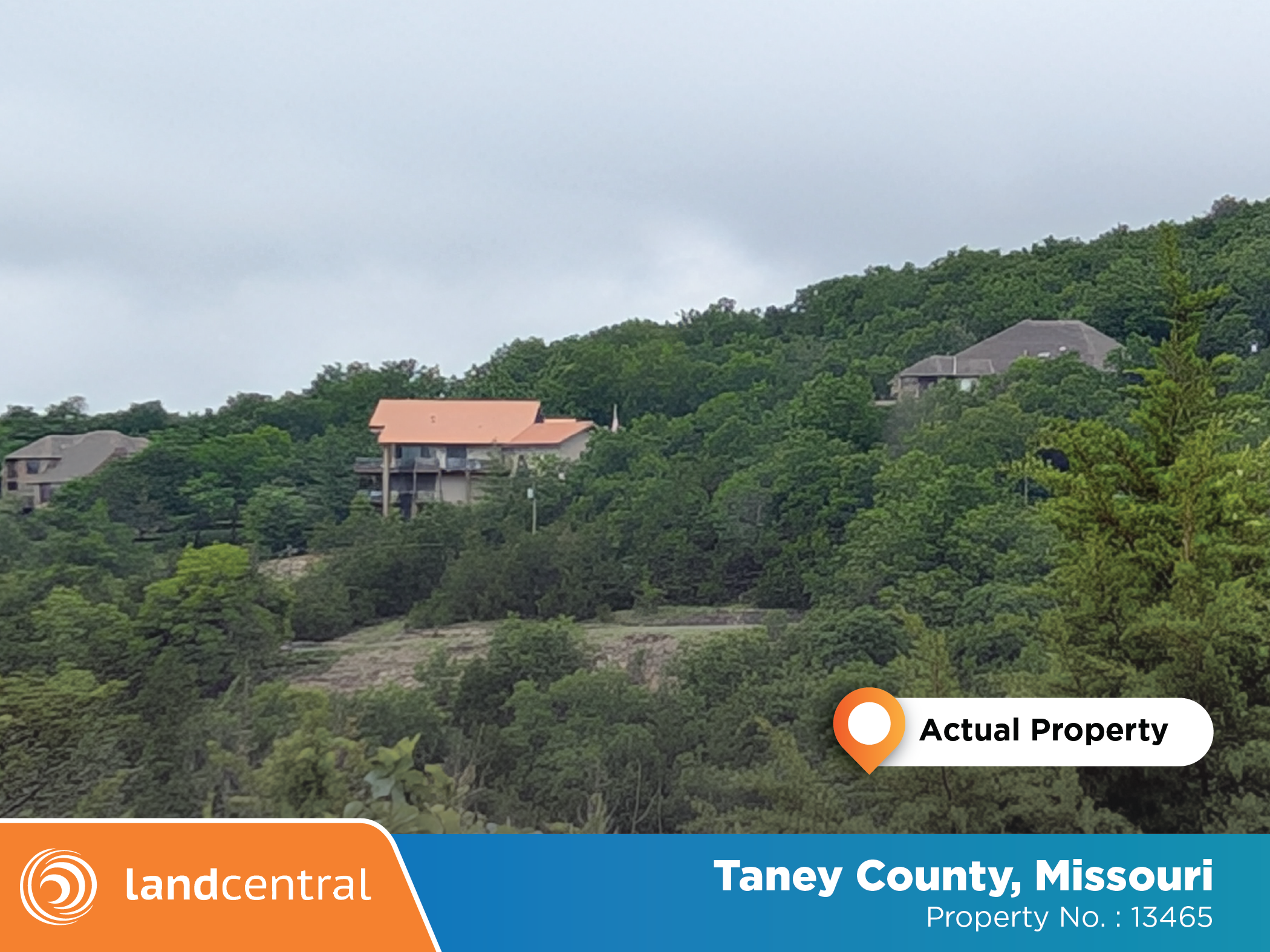 Half an acre backed up to Table Rock Lake7