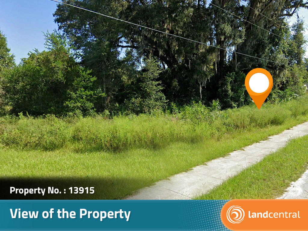 About 30 minutes from the Gulf of Mexico this lot is a true gem4