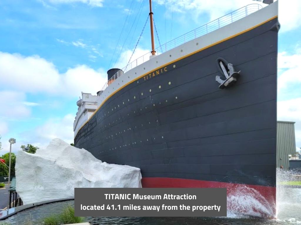 Gorgeous Quarter Acre in Diamond City1