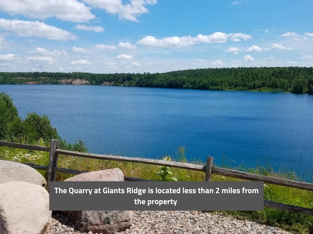 Beautiful neighborhood surrounded by lakes and fun1