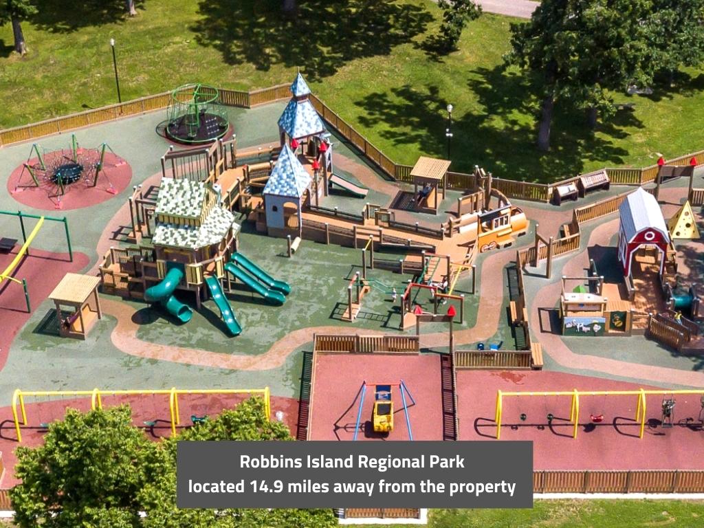 Nice sized lot in a beautiful, small farm town and close to the lake1