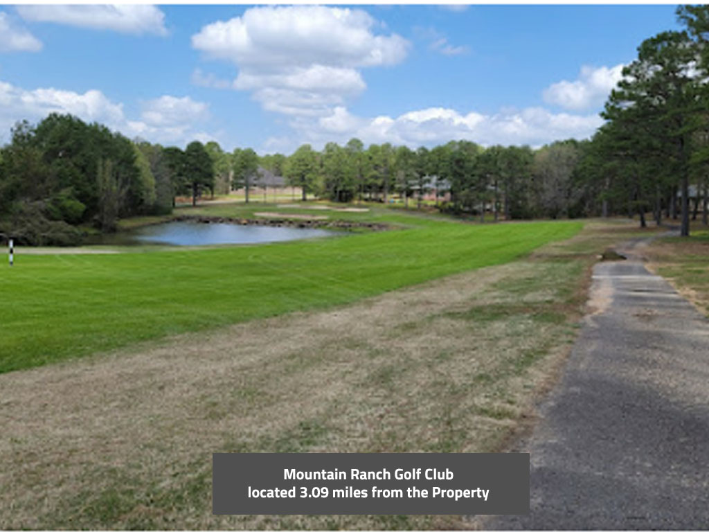 Rare Quarter Acre in Private Community1