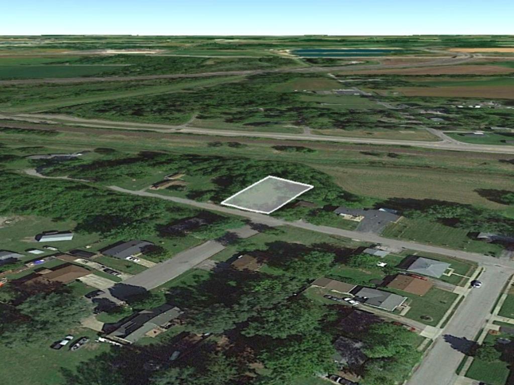 Beautiful property with trees along the edges for built in privacy1