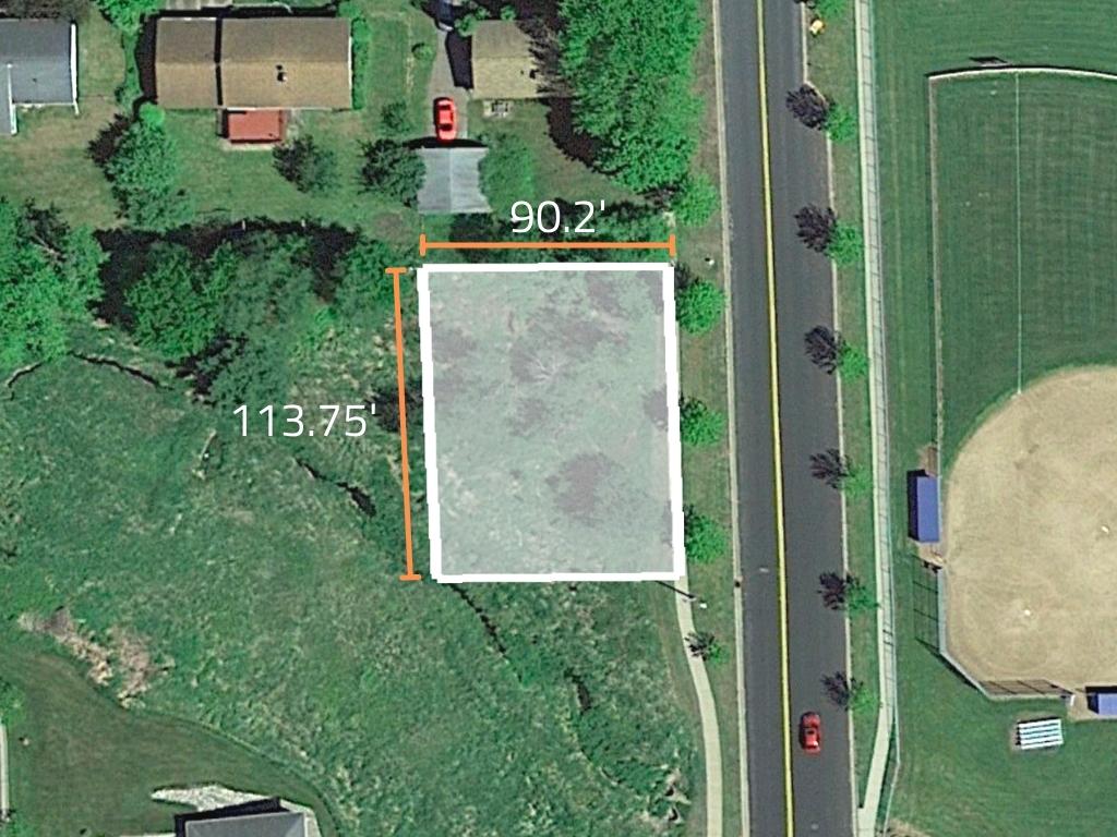 Great property in a beautiful neighborhood close to  everything1