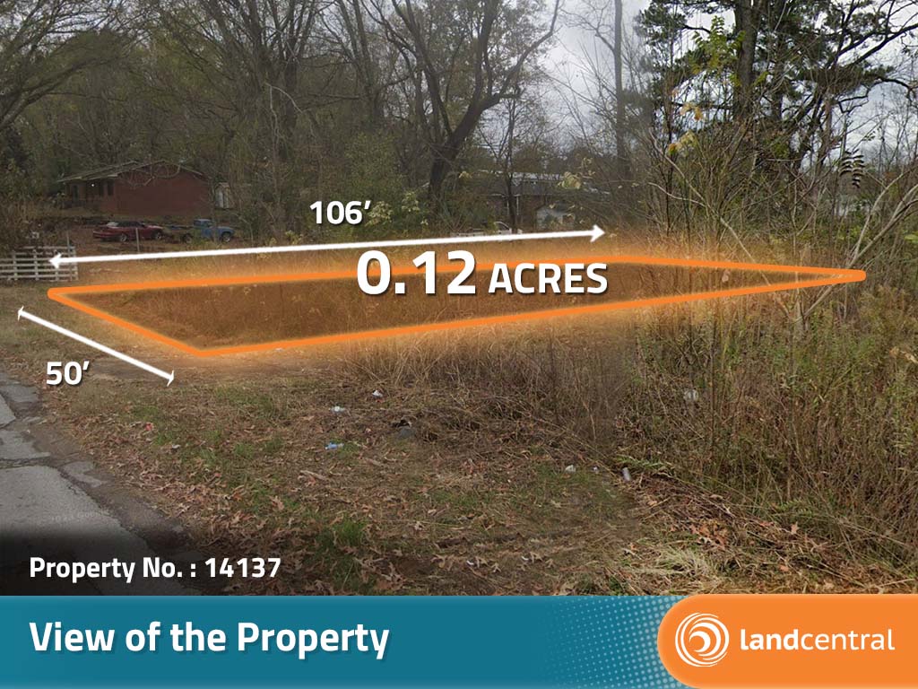 Nice lot in a well established neighborhood of a lovely small town1