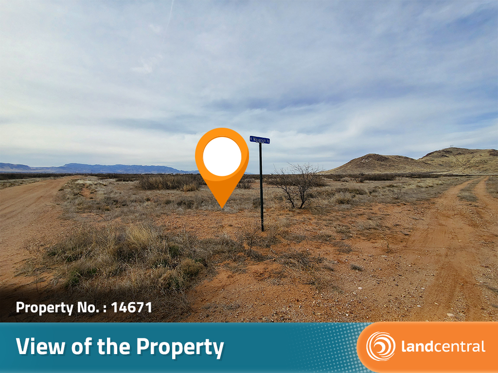 Great corner lot with over an acre of wide open space